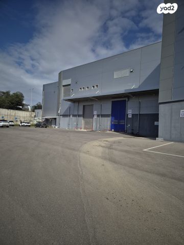 מחסנים, קרית גת