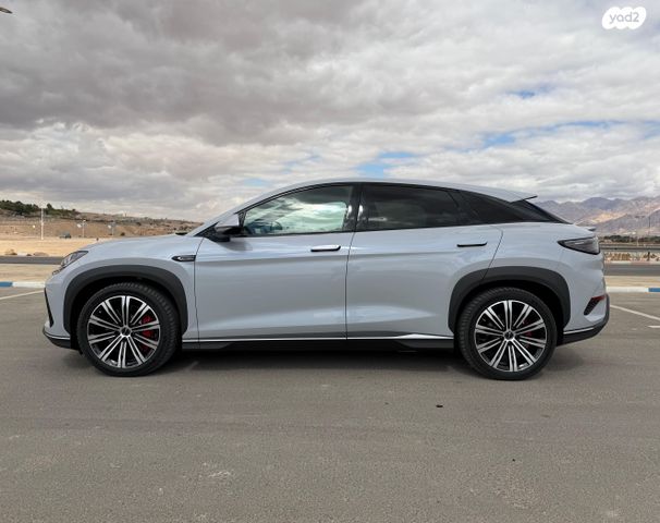 מודעת רכב בי.ווי.די סי ליאון 07