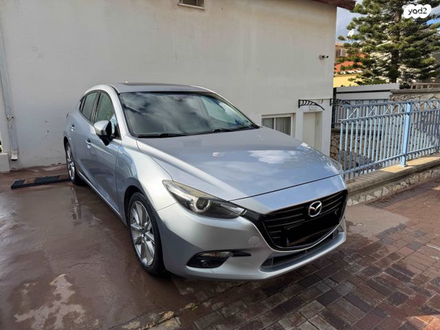 מודעת רכב מאזדה 3