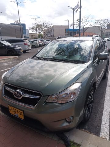 מודעת רכב סובארו XV