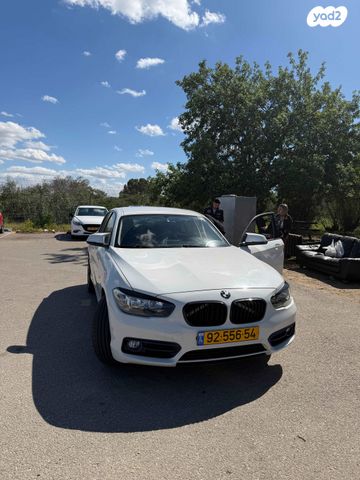 מודעת רכב ב מ וו סדרה 1