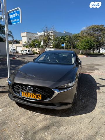 מודעת רכב מאזדה 3
