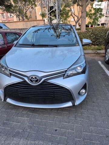 מודעת רכב טויוטה יאריס