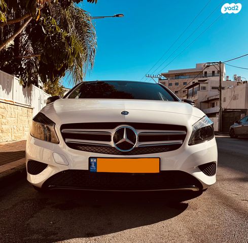 מודעת רכב מרצדס-בנץ A-class