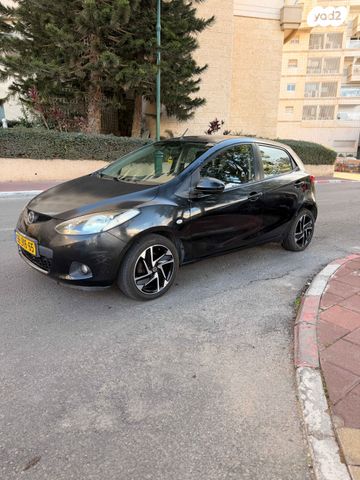 מודעת רכב מאזדה 2