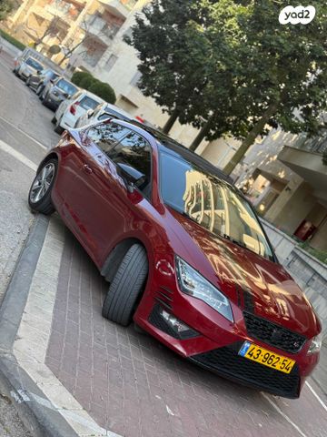 מודעת רכב סיאט לאון