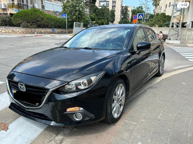 מודעת רכב מאזדה 3