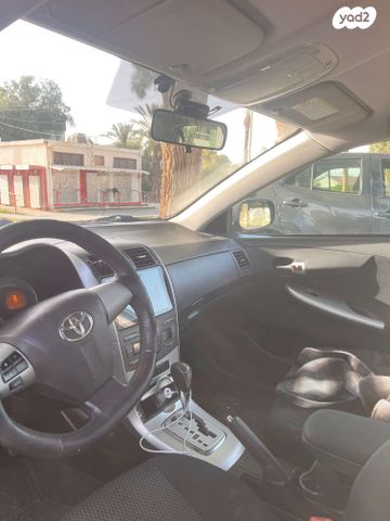 מודעת רכב טויוטה קורולה