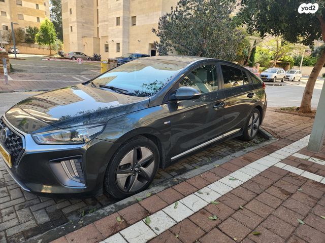 מודעת רכב יונדאי איוניק