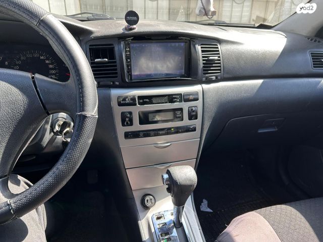 מודעת רכב טויוטה קורולה