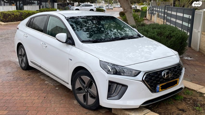 מודעת רכב יונדאי איוניק