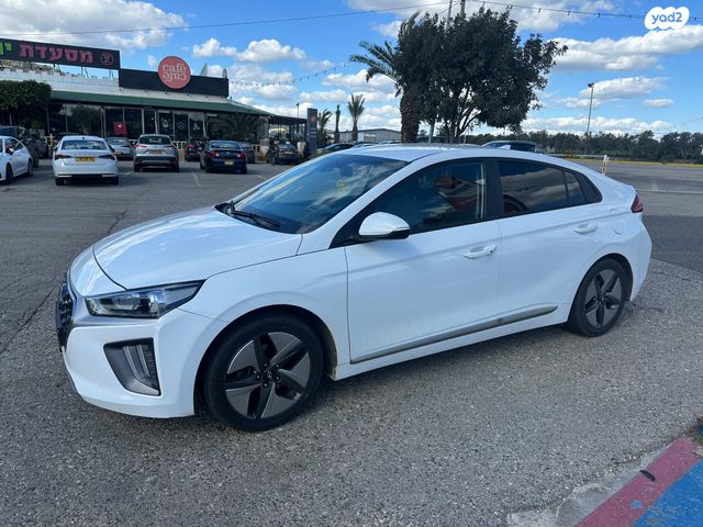 מודעת רכב יונדאי איוניק