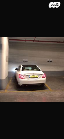מודעת רכב מרצדס-בנץ C-class