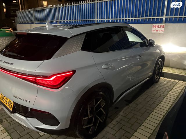 מודעת רכב בי.ווי.די אטו 3