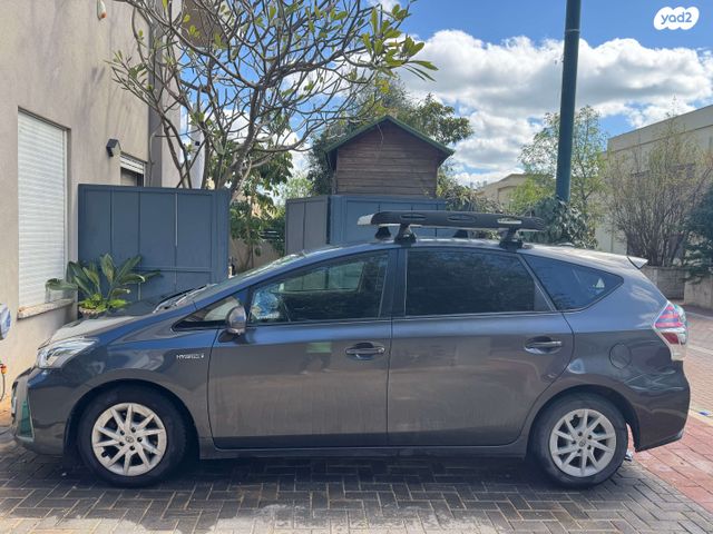 מודעת רכב טויוטה פריוס פלוס