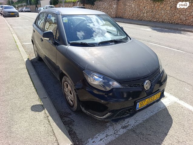 מודעת רכב אם ג'י MG3