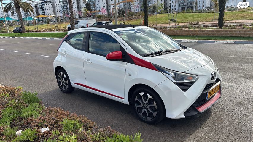 מודעת רכב טויוטה אייגו