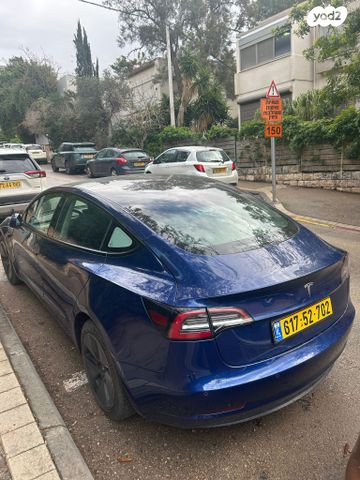 מודעת רכב טסלה מודל 3