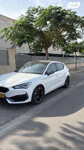 מודעת רכב קופרה לאון