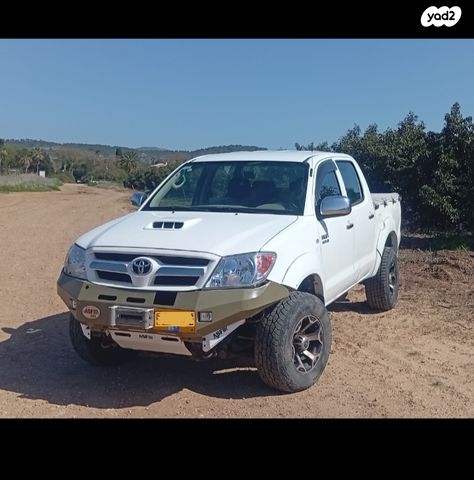 מודעת רכב טויוטה היילקס ויגו