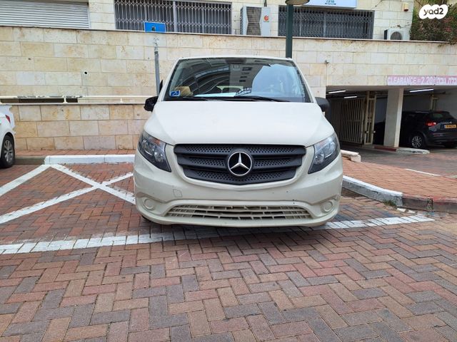 מודעת רכב מרצדס-בנץ ויטו