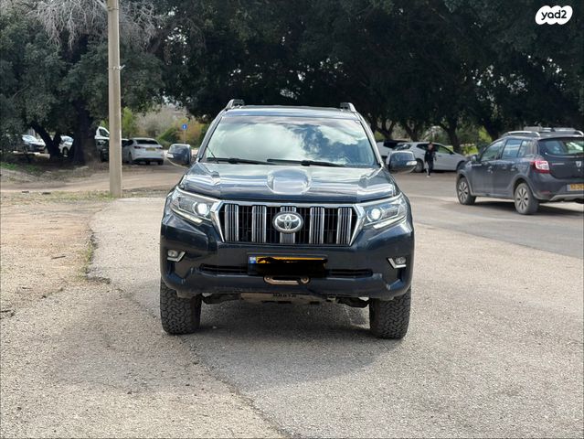 מודעת רכב טויוטה לנד קרוזר