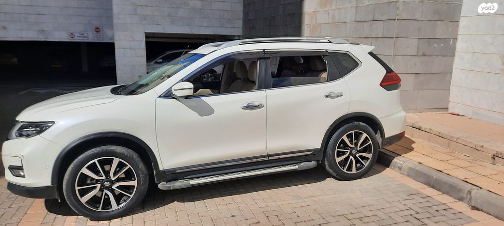 מודעת רכב ניסאן אקס טרייל