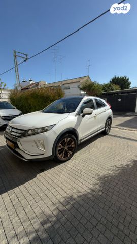 מודעת רכב מיצובישי אקליפס קרוס