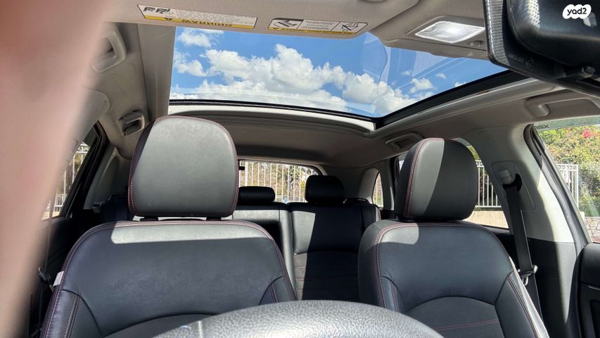 מודעת רכב מיצובישי ASX