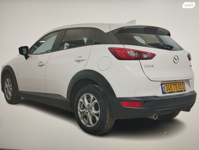 מודעת רכב מאזדה CX-3