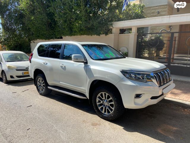 מודעת רכב טויוטה לנד קרוזר