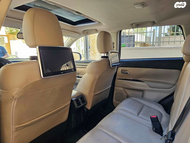 מודעת רכב מיצובישי אאוטלנדר