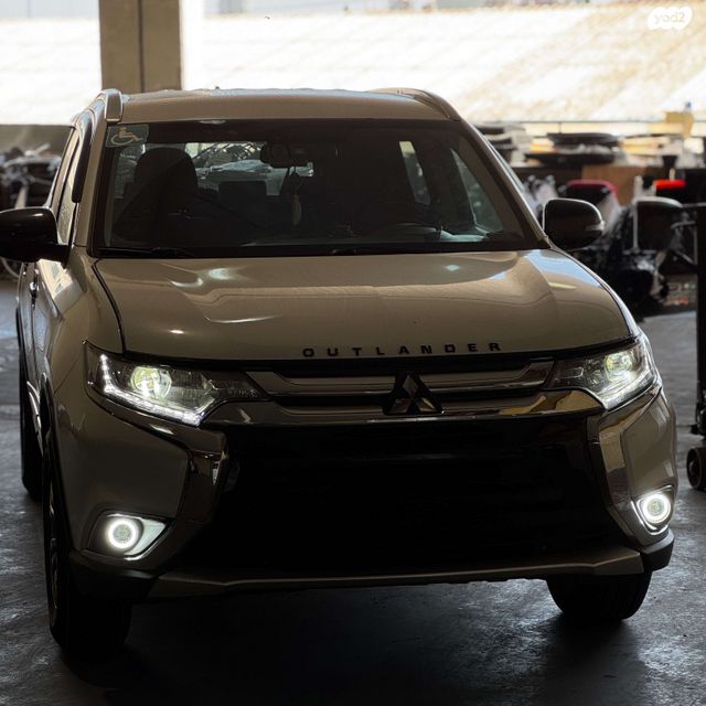 מודעת רכב מיצובישי אאוטלנדר