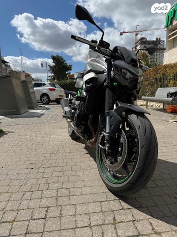 מודעת רכב קאוואסאקי Z900