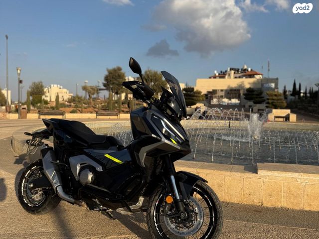 מודעת רכב הונדה X-ADV750