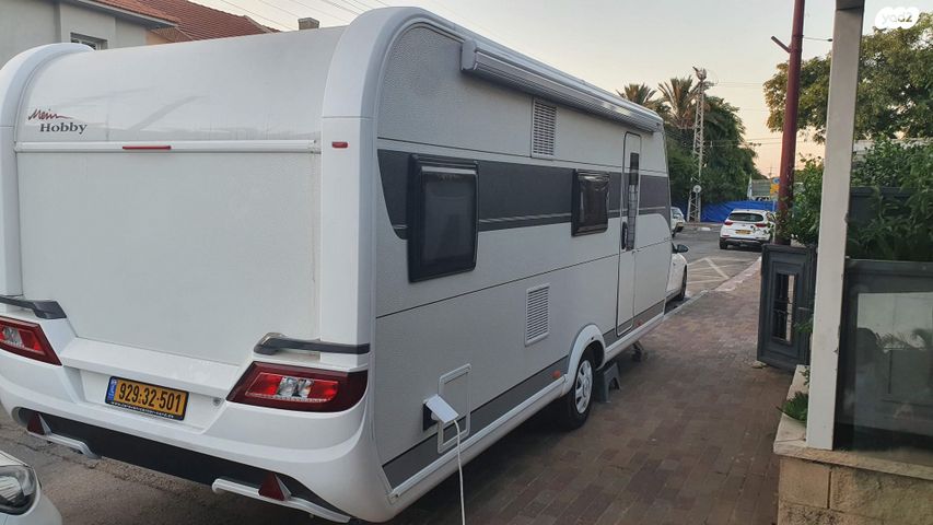 מודעת רכב נגרר (קראוון נגרר)