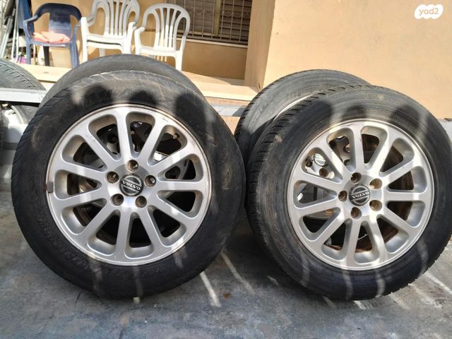 feedItemObj.data.row_1