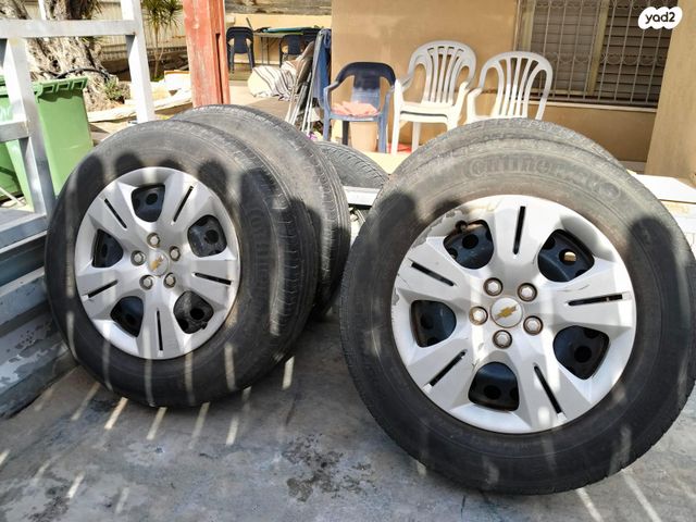 feedItemObj.data.row_1