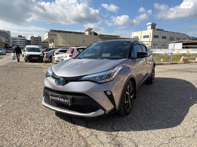 מודעת רכב טויוטה C-HR