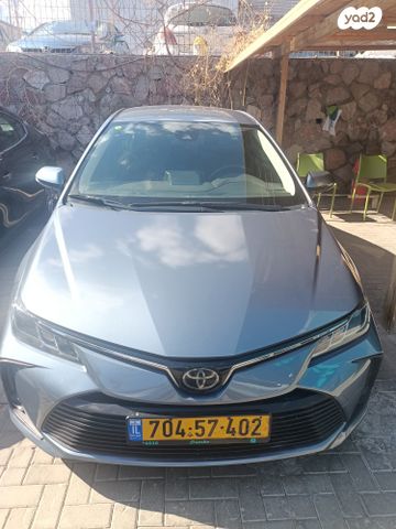 מודעת רכב טויוטה קורולה