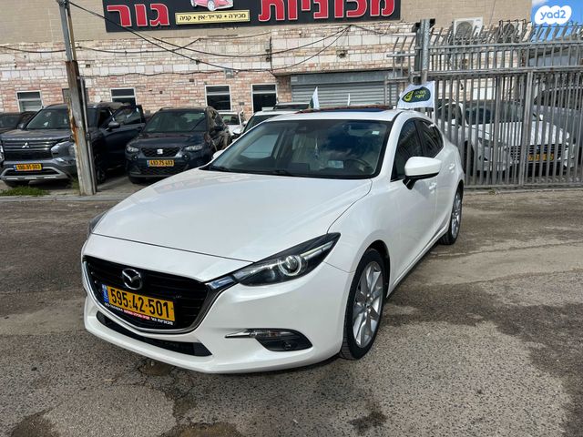 מודעת רכב מאזדה 3
