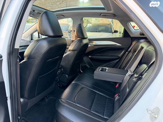 מודעת רכב ג׳ילי Geometry C 1