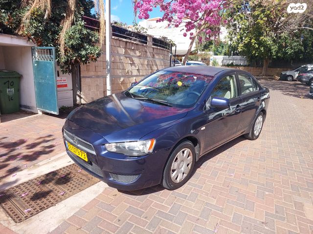 מודעת רכב מיצובישי לנסר