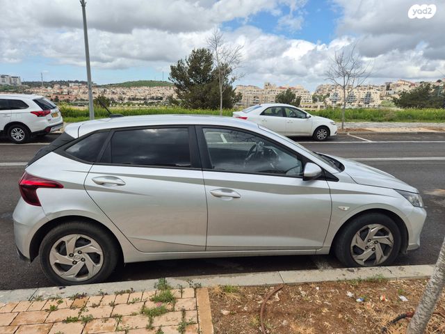 מודעת רכב יונדאי i20