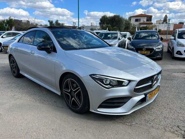 מודעת רכב מרצדס-בנץ CLA 1