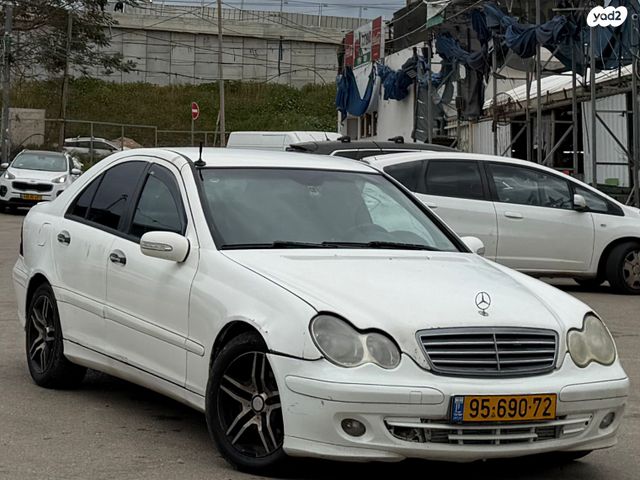 מודעת רכב מרצדס-בנץ C-class