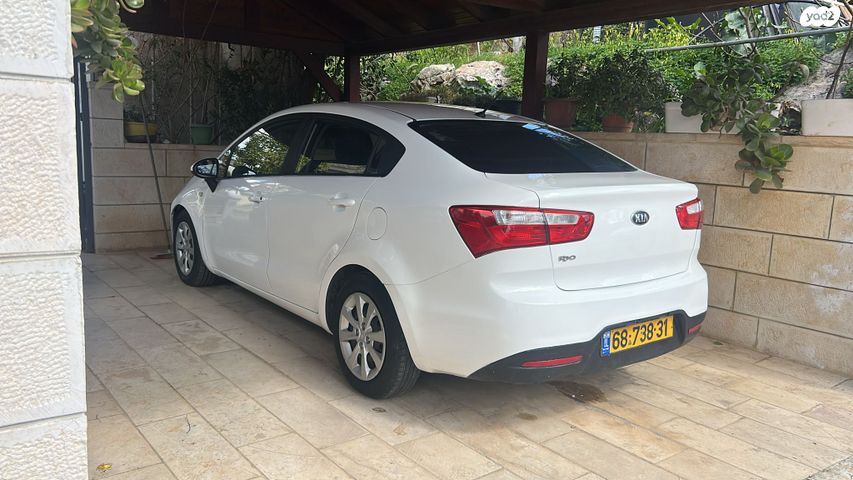 מודעת רכב קיה ריו