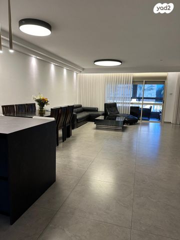 שדרות תל חי 58