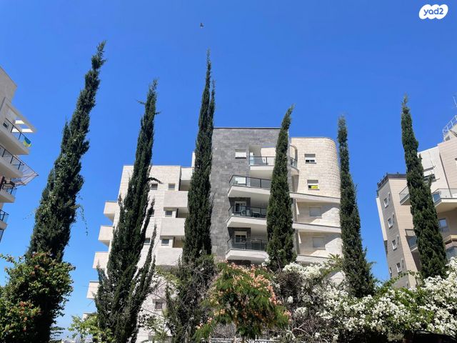 נווה גנים 13