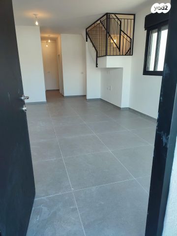 עוזי חיטמן 5